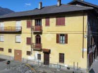 Building for sale in Chiomonte (TO)