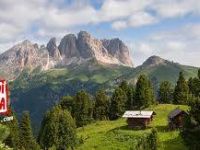 Building for sale in Campitello di Fassa (TN)