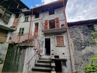 Country house / Farmhouse for sale in Lanzada (SO)