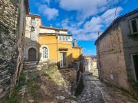 Country house / Farmhouse for sale in Guardiaregia (CB)