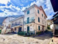 Detached house for sale in Lizzano in Belvedere (BO)