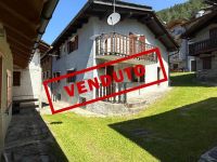 Country house / Farmhouse for sale in Campodolcino (SO)