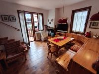 Apartment for sale in Roana (VI)