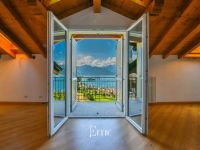 Penthouse / Attic apartment for sale in Stresa (VB)