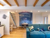 Penthouse / Attic apartment for sale in Belgirate (VB)