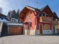 Villa for sale in Roana (VI)