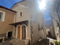 Detached house for sale in Rocca di Mezzo (AQ)