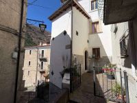 Apartment for sale in Villetta Barrea (AQ)