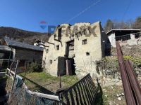 Country house / Farmhouse for sale in Verrayes (AO)