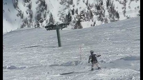 Snowboarding in marmolada piste
