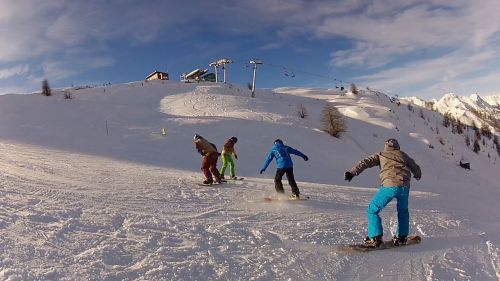 Snowboarding sauze d'oulx, italy hd