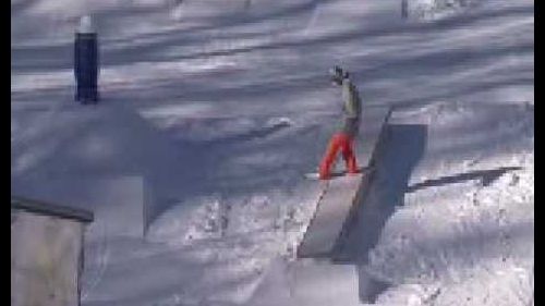 African snowboarders train for the world cup 09