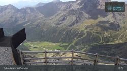 Upper Station Senales 3212 m.