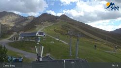 Zeinisbahn top station 2220 m.