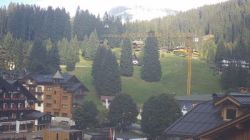 Webcam Pinzolo › Northeast: Hotel Garnì La Montanara - Piazza Brenta Alta - Madonna di Campiglio