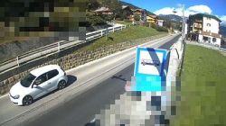 Webcam Pinzolo › Northeast: Strada Statale 239