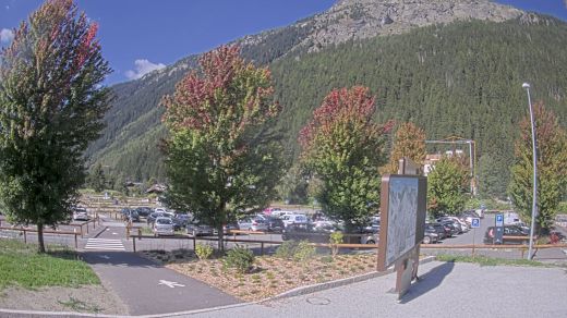 Grands Montets parking lot