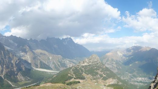 Courmayeur Courmayeur Valley 2385 m.