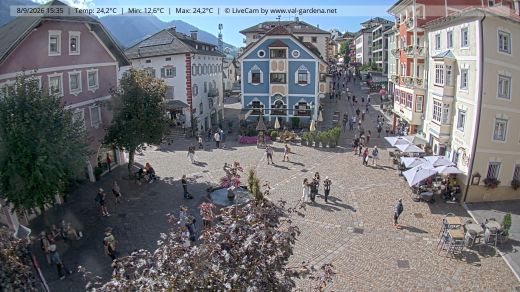 Ortisei Piazza San Antonio Ortisei