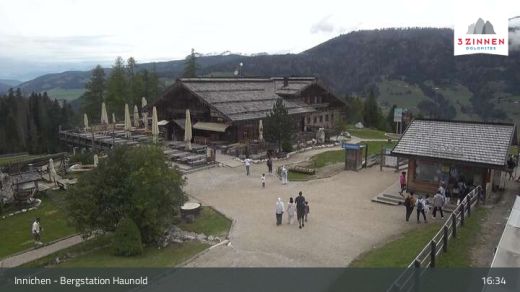 Braies Haunold Summit Station 1500 m.