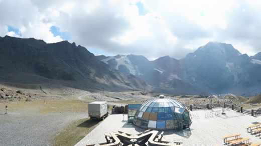 Solda Madriccio Refuge 2820 m.