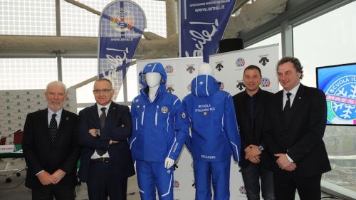 Presentata in Regione Lombardia la nuova divisa dell'Associazione Maestri di Sci