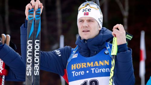Biathlon: Christiansen leads Norway to victory in the Relay, Italy seventh