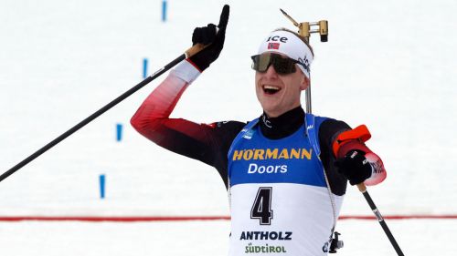 Biathlon: Johannes Boe dominates the Kontiolahti Sprint, Hofer eleventh