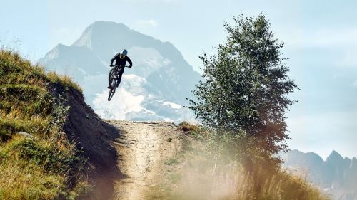 Les 2 Alpes, da aprile non solo sci ma anche mountain bike con l'apertura del Bike Park