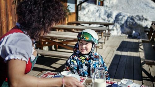 &copy;trentino   A. Penso   Famiglia Colazione