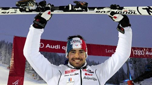 Fischer points on the slalom. Contracts with Grange and Herbst