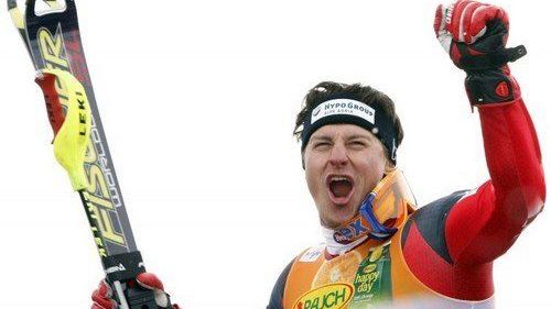 Ivica Kostelic wins the super bowl. Matteo Marsaglia touches the podium