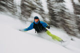 DEAR RIDER - Read Bull Media House su Jake Burton Carpenter