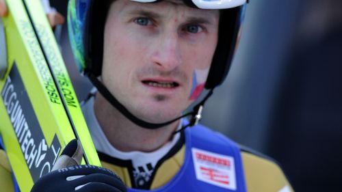 Kasai e Ahonen spingono Jakub Janda a ripensarci! Il ceco continua la sua carriera