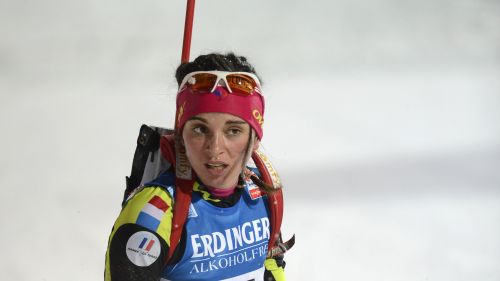The French Sophie Boilley hangs skis to the nail
