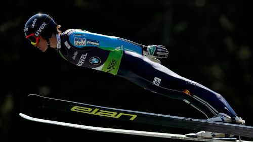Peter Prevc campione di Slovenia in una gara splendida