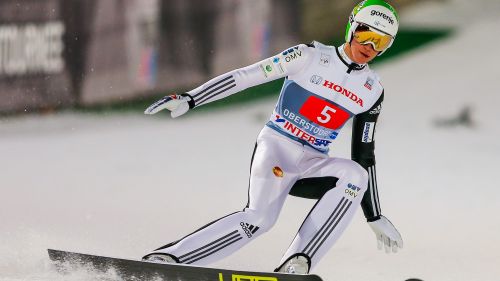 Peter Prevc vince la qualificazione di Bischofshofen. [All'interno gli Head-to-head]