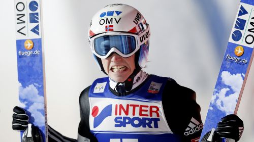 Anders Fannemel vince la prima gara di Nizhny Tagil e diventa pettorale giallo