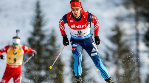 Dmitry Malyshko and Ekaterina Shumilova win the sprint championships Russians. It revises Sleptsova