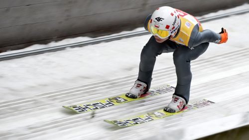 Doppietta di Kamil Stoch a Willingen, torna pettorale giallo