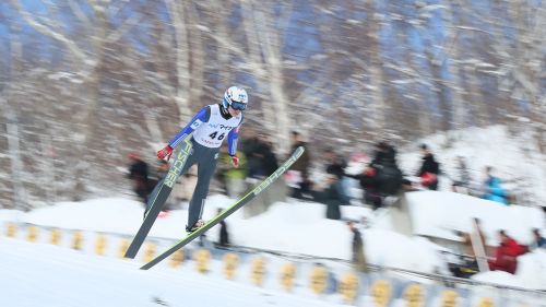 Johann Andre Forfang trionfa ai Mondiali junior davanti ad Andreas Wellinger e Phillip Sjøen