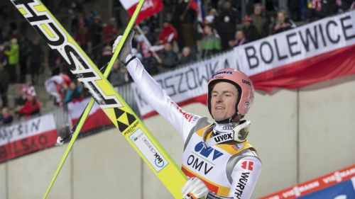 Severin Freund fa doppietta a Holmenkollen e va in fuga nella generale. Ennesimo record per Noriaki Kasai