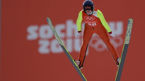 Daniela Iraschko-Stolz protagonista del secondo allenamento. Gräßler in dubbio