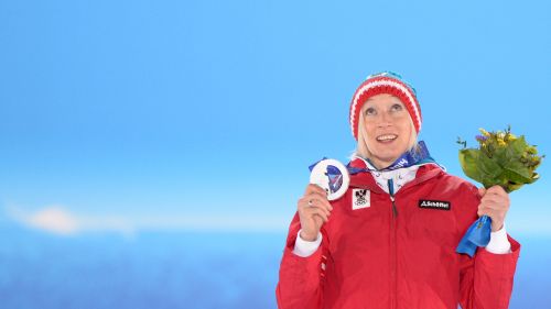 Daniela Iraschko campionessa d'Austria. Magdalena Palasz vince in Polonia