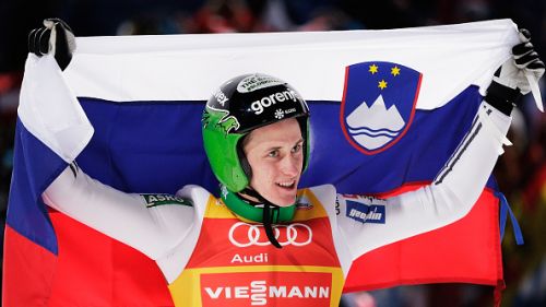 Peter Prevc vince l'oro iridato di volo con un nuovo record del trampolino