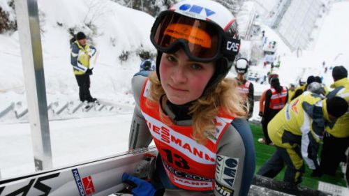 Anastasiya Gladisheva e Michaela Dolezelova vincono le gare di Fernstat