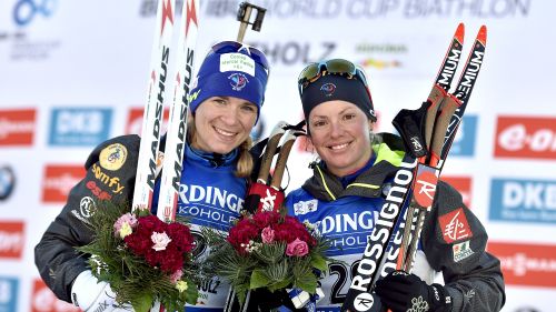 La Francia domina la staffetta femminile di Anterselva, Italia 4^ al photofinish
