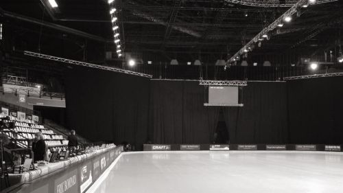 La seconda giornata del Trophèe Eric Bompard non si disputerà