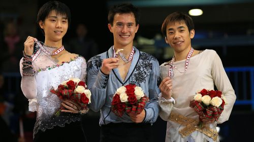 A Skate Canada netto successo di Patrick Chan davanti a Yuzuru Hanyu e Nobunari Oda