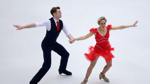 Carron/Jones fanno il vuoto nella short-dance delle Universiadi
